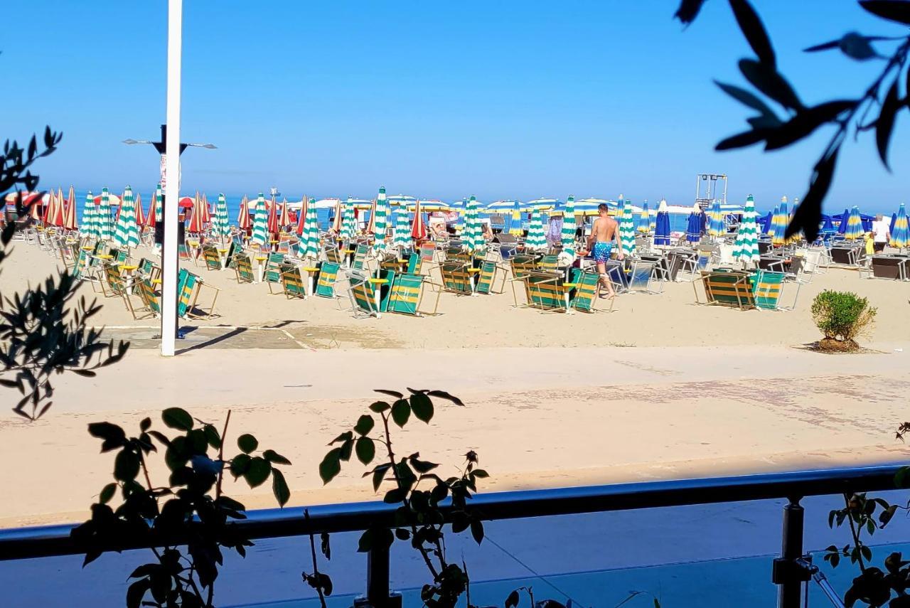 Beach View Apartment, Golem Durrës Exterior foto